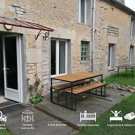 Maison renovee en pierres avec jardin près Omaha beach&Bayeux à 5mn de Port en Bessin Commes Exterior foto