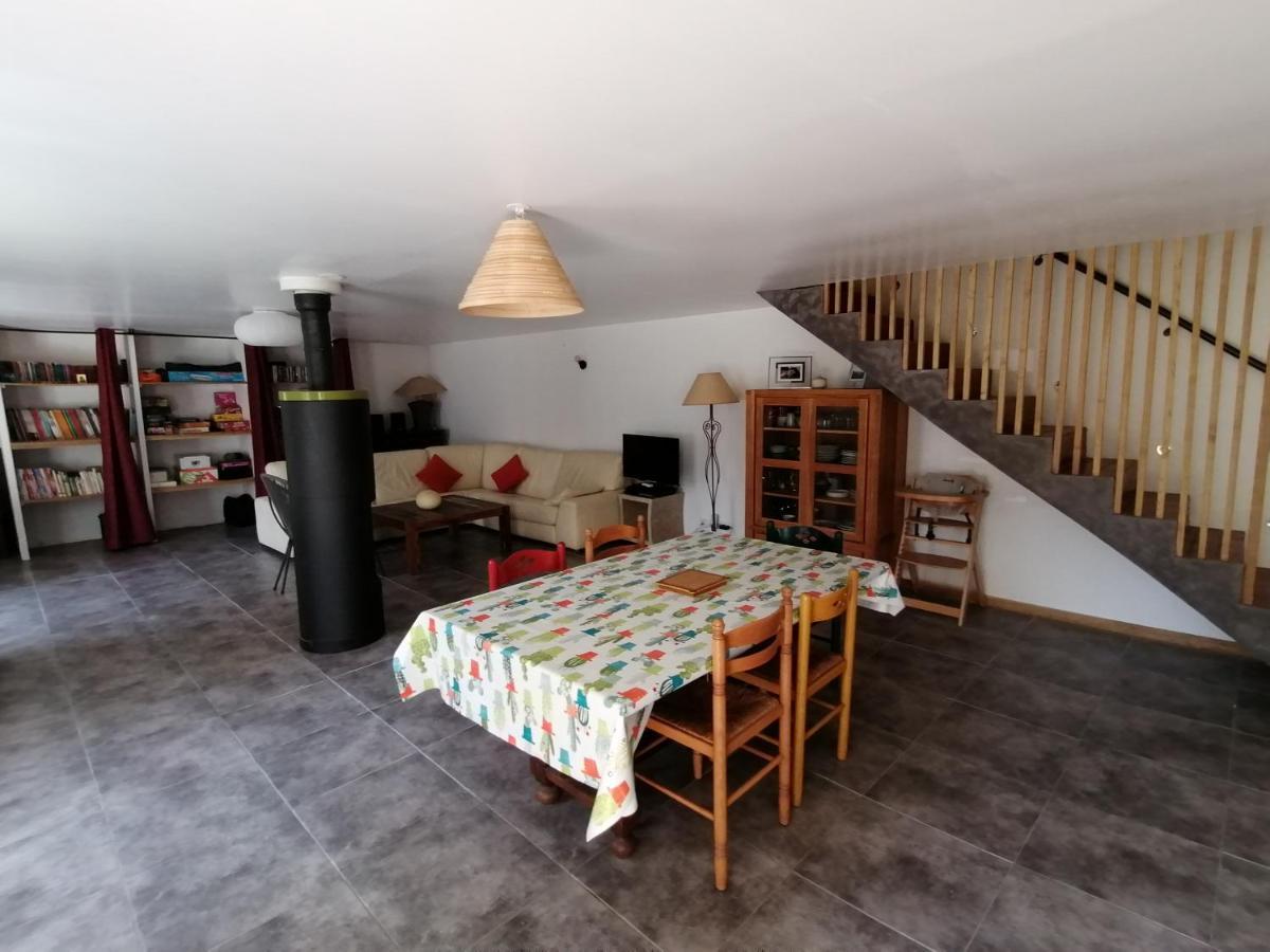 Maison renovee en pierres avec jardin près Omaha beach&Bayeux à 5mn de Port en Bessin Commes Exterior foto