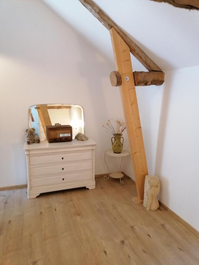 Maison renovee en pierres avec jardin près Omaha beach&Bayeux à 5mn de Port en Bessin Commes Exterior foto