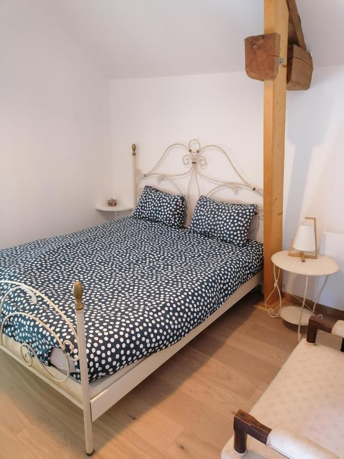 Maison renovee en pierres avec jardin près Omaha beach&Bayeux à 5mn de Port en Bessin Commes Exterior foto