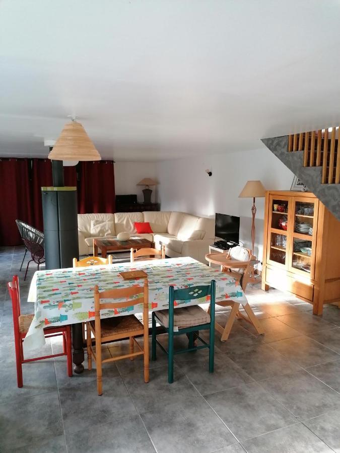 Maison renovee en pierres avec jardin près Omaha beach&Bayeux à 5mn de Port en Bessin Commes Exterior foto