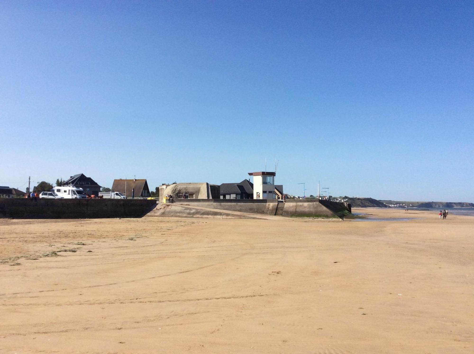 Maison renovee en pierres avec jardin près Omaha beach&Bayeux à 5mn de Port en Bessin Commes Exterior foto